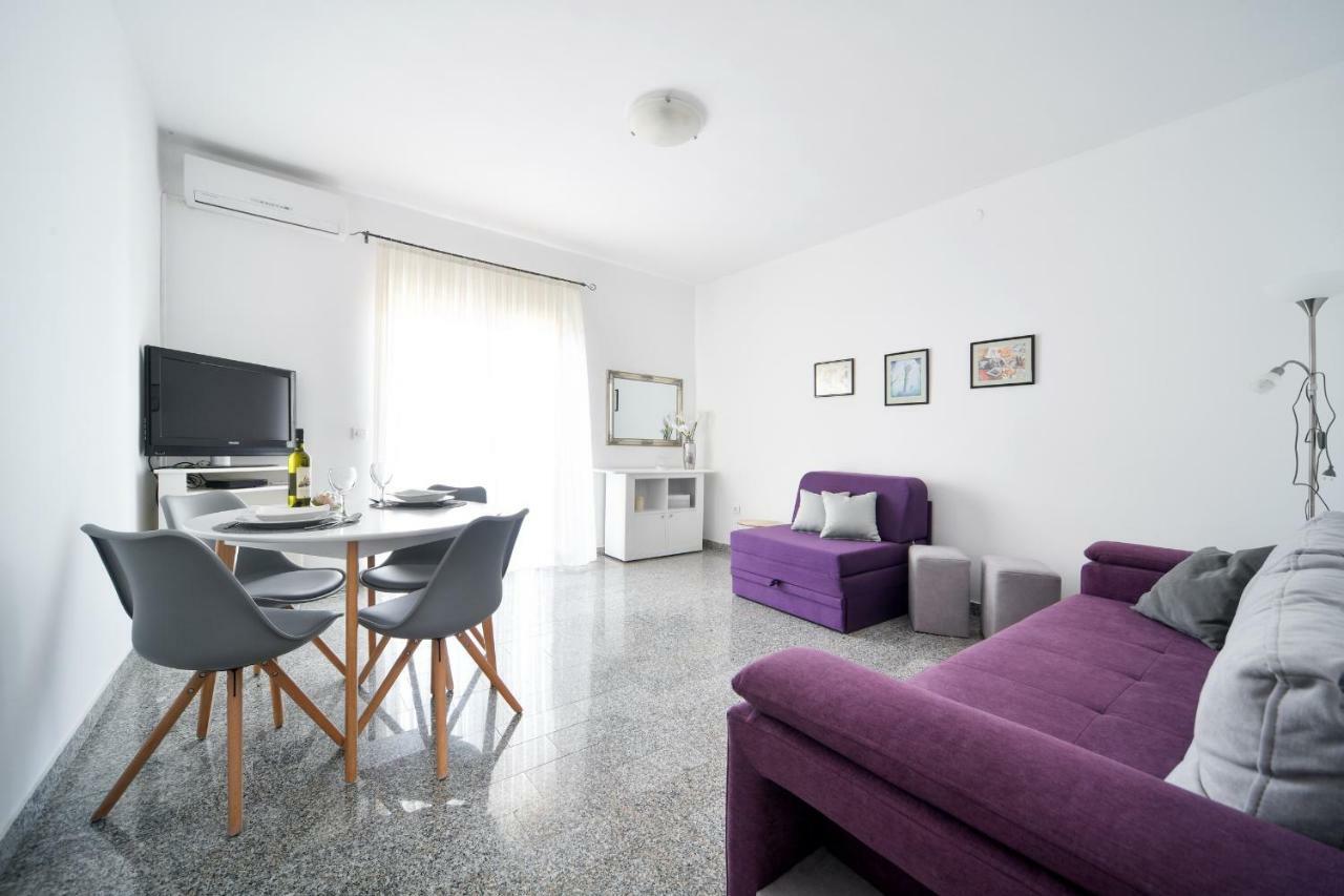 Apartments Martom Seline Exterior photo